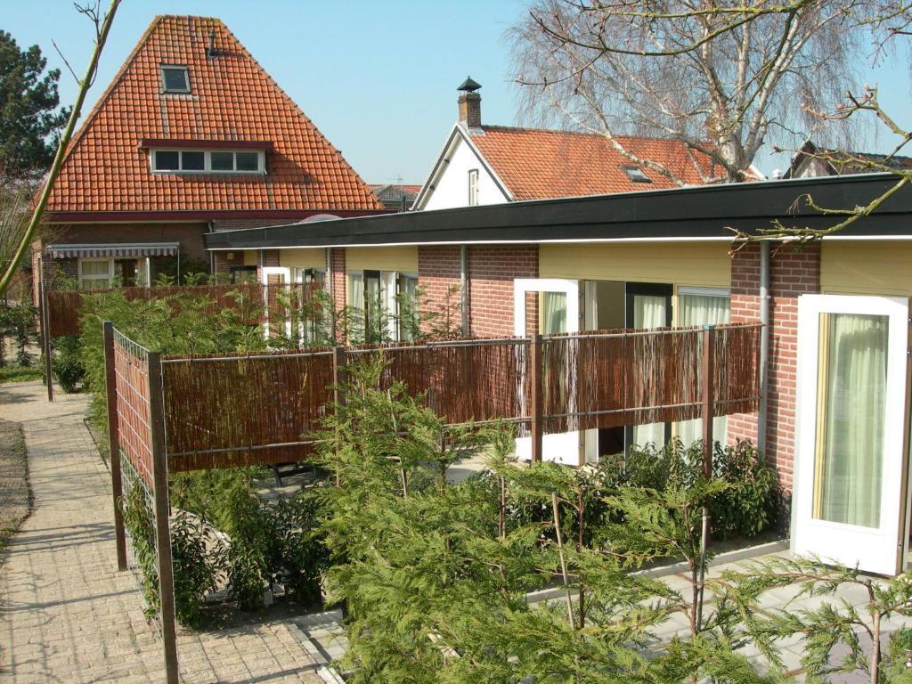 Pension Kamperland Exterior photo
